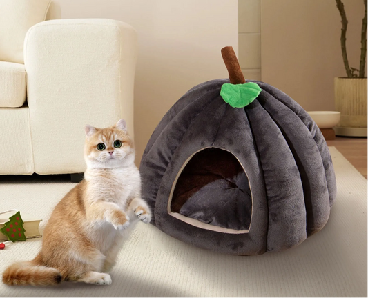 Pumpkin Pet House -Cat and Dog Semi-Enclosed Pet Bed Warm and Thick